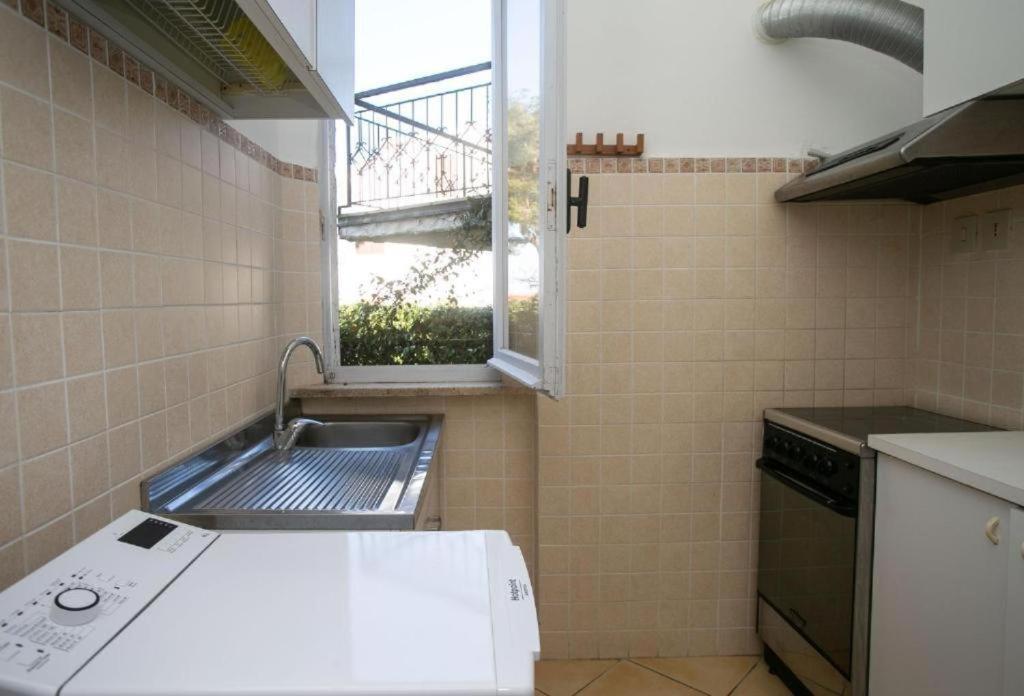 Trilocale Al Mareverde Con Giardino - M083